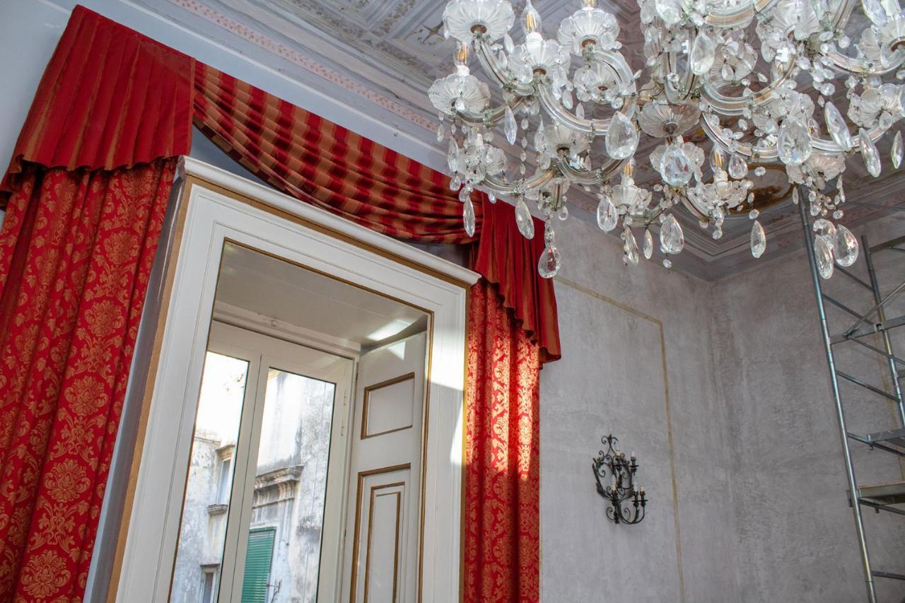 Le Stanze Del Vicere Boutique Hotel Naples Exterior photo